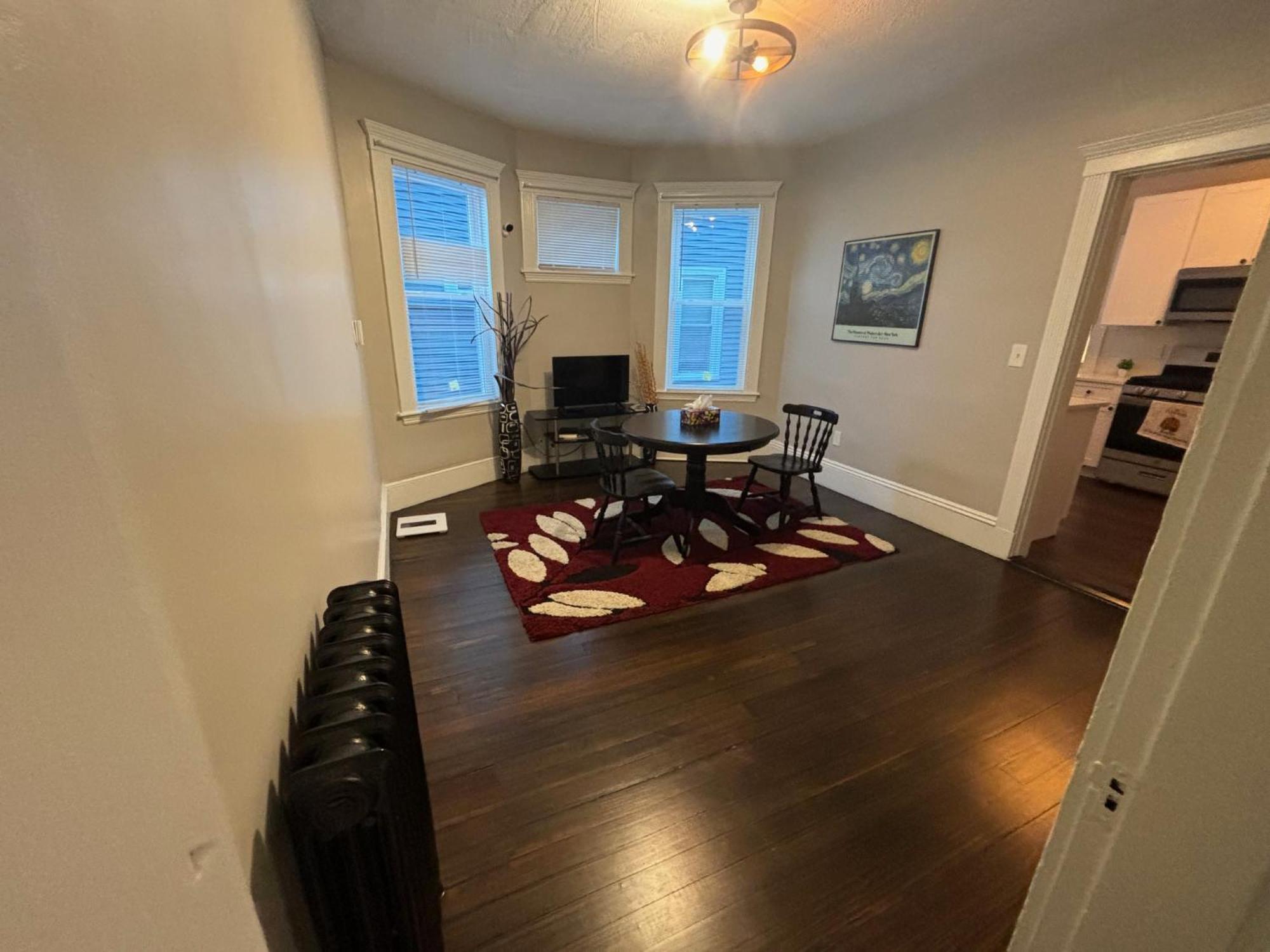 Homestay In Boston - Dorchester Fields Corner Area Exterior photo